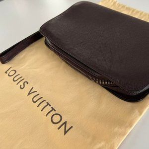 Louis Vuitton Epi leather pouch for men